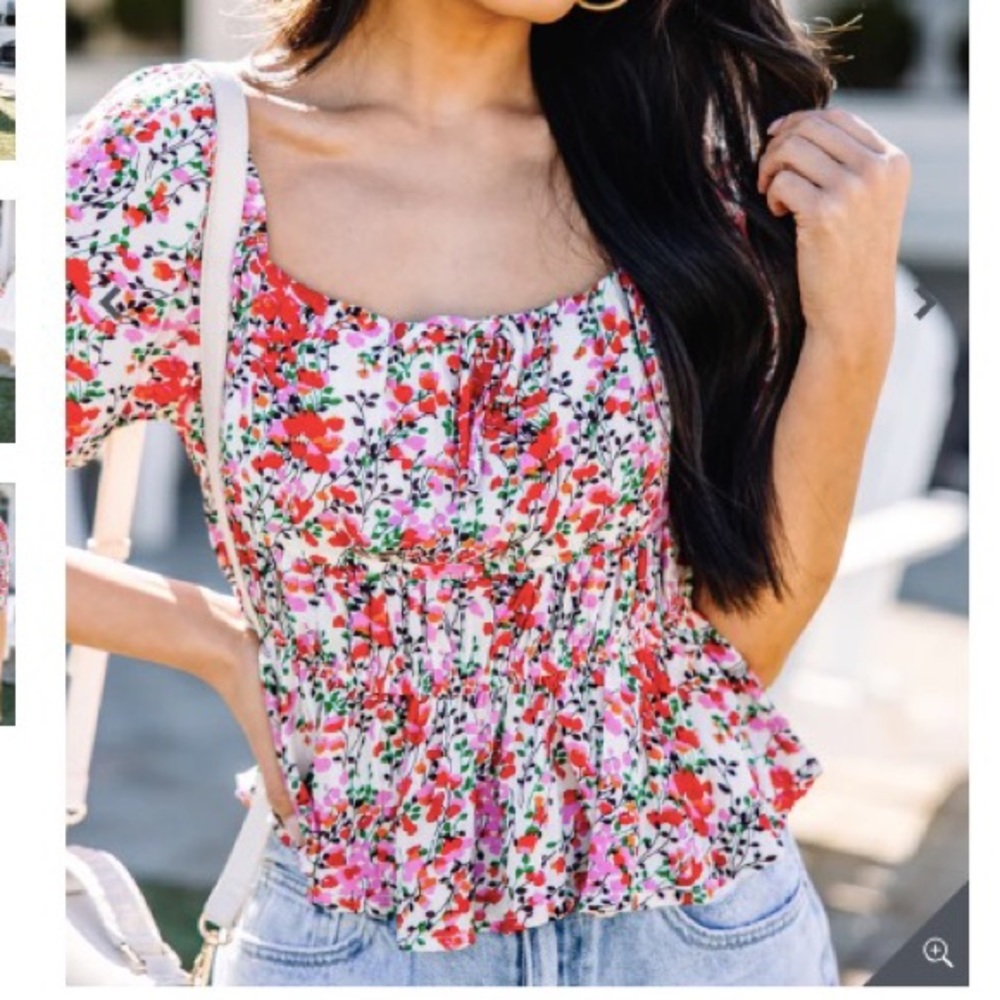 Simple Desires Coral Pink Ditsy Floral Top
